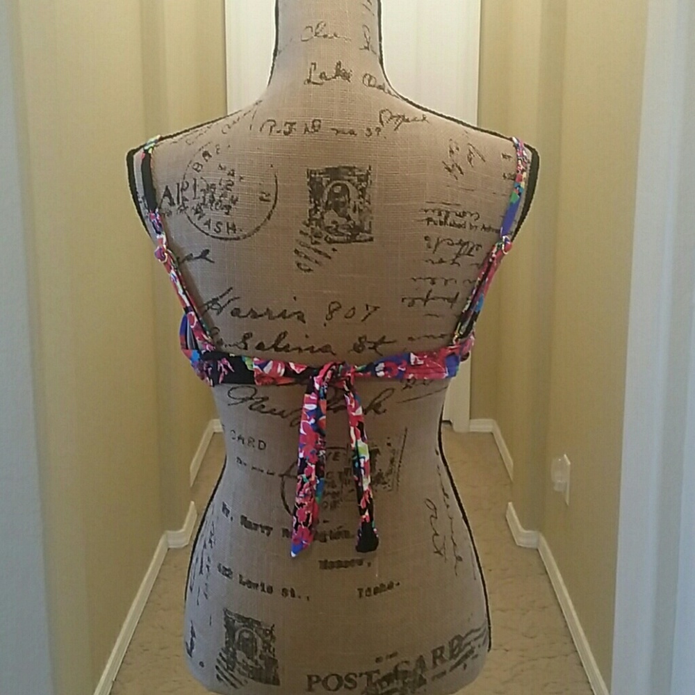 2 Multi Color Bikini Tops - Picture 2 of 4